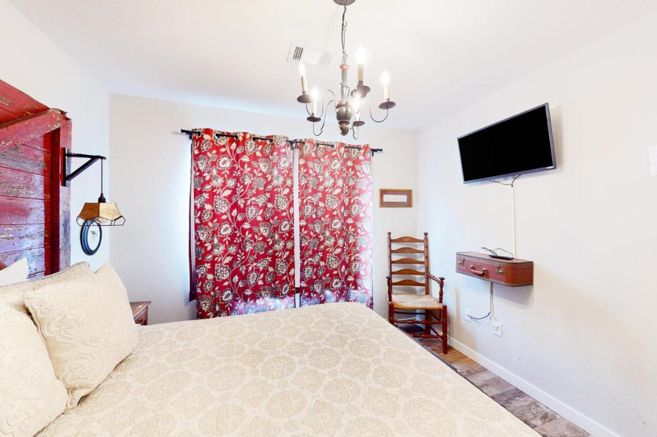 The Farmhouse At Fall Creek Branson Exteriér fotografie